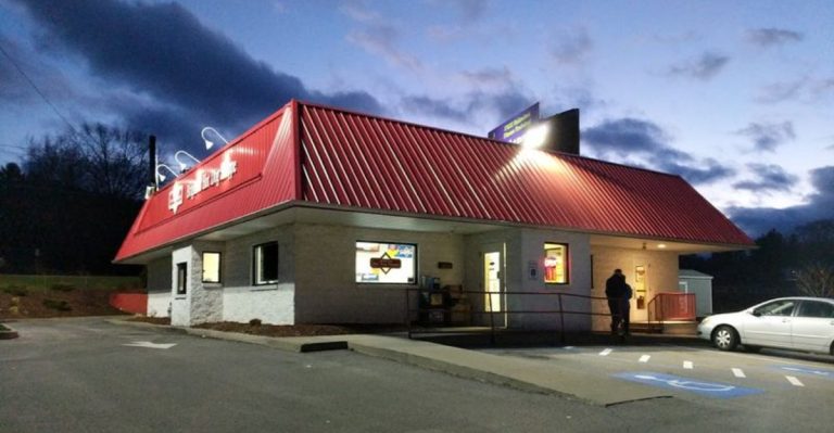 13 Pennsylvania Hot Dog Joints Off The Beaten Path Worth A March Trip