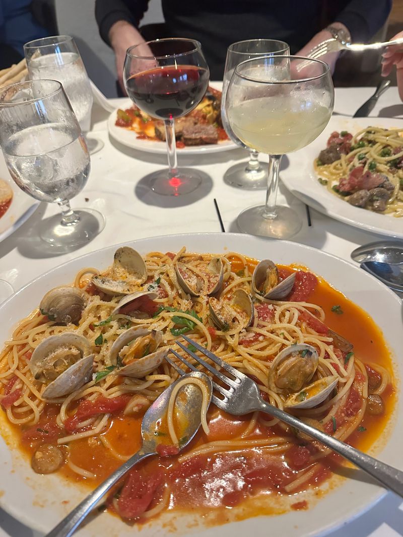 Enzo's On The Lake – Longwood