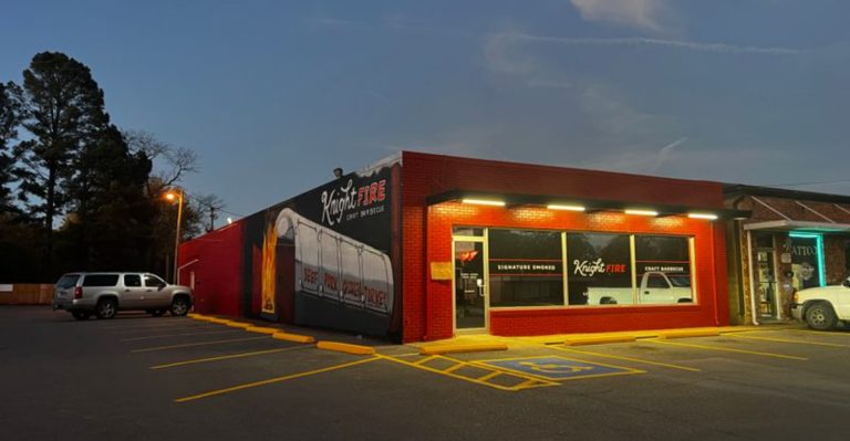 14 Arkansas Food Spots Known To Sell Out Fast Daily