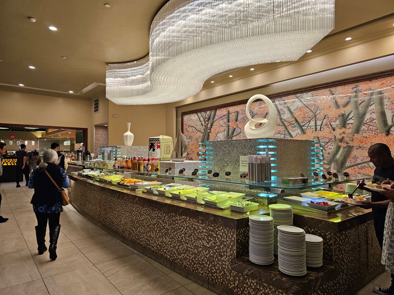 100s Seafood Grill Buffet – San Diego, CA