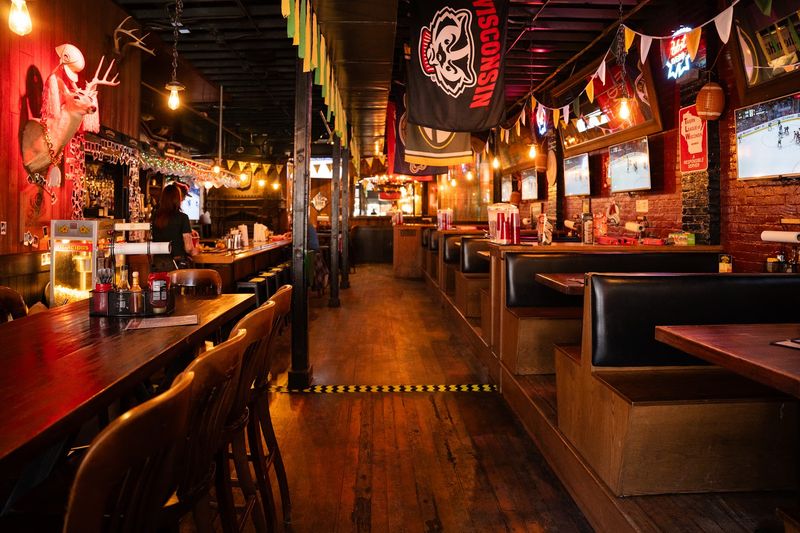 Wally's Wisconsin Tavern