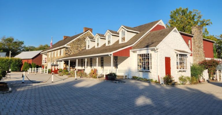 14 Pennsylvania Small-Town Restaurants With Cozy Vibes Worth The Trip In May