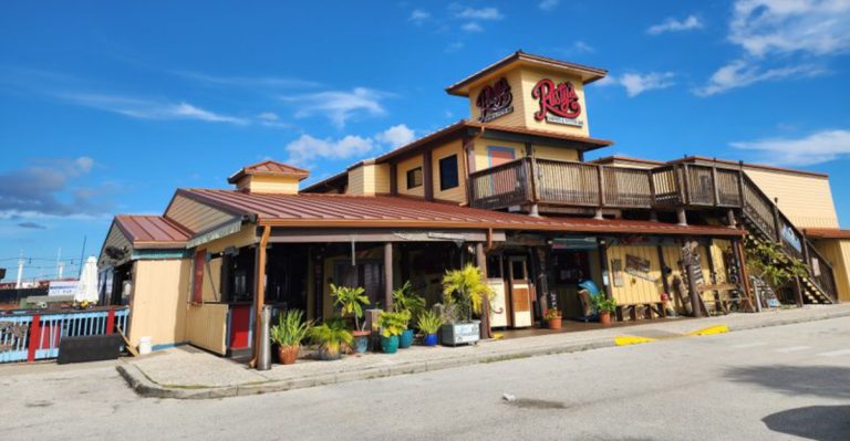 14 Florida Restaurants Known For Outstanding Fried Fish