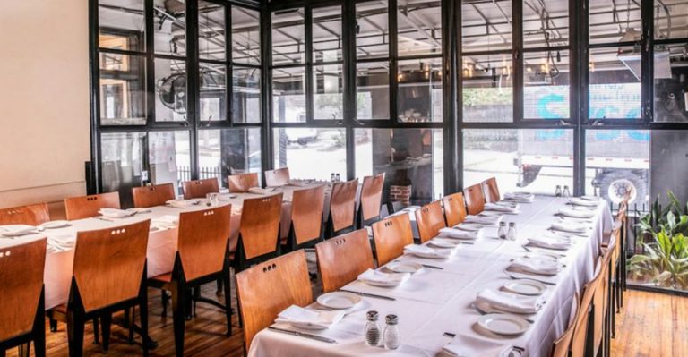 14 Georgia Fried Chicken Spots Locals Swear Taste Better Than Grandma’s