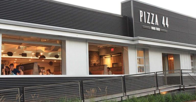 14 Hidden Vermont Pizzerias That Outshine The Big Names
