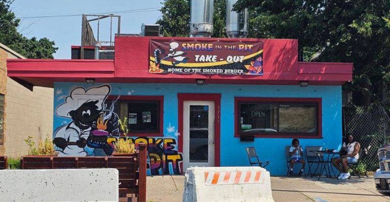 13 Hole-In-The-Wall Minnesota Soul Food Restaurants Locals Say Serve True Home Cooking