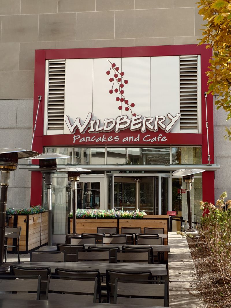 Wildberry Pancakes and Cafe – Chicago, Illinois