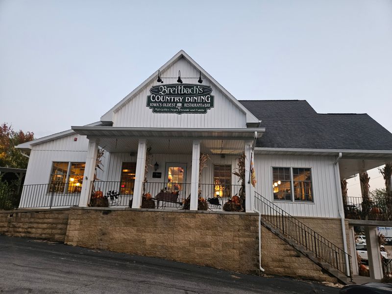 Breitbach's Country Dining, Balltown