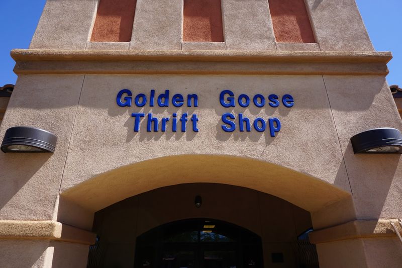 Golden Goose Thrift Shop, Catalina