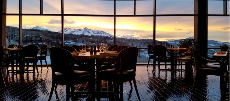 Altezza at the Peaks Resort & Spa