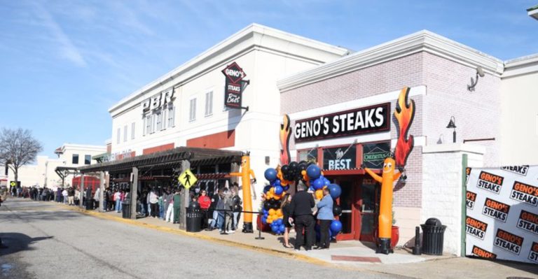 14 Must-Visit Pennsylvania Restaurants Where The Line Never Ends