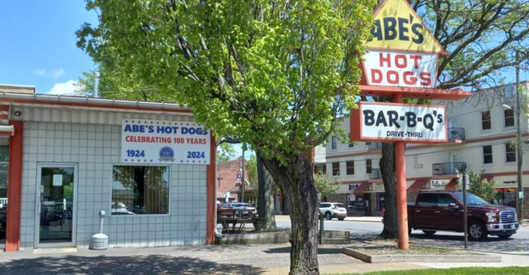 14 Pennsylvania Hot Dog Spots Preserving Chili Recipes Passed Down For Generations