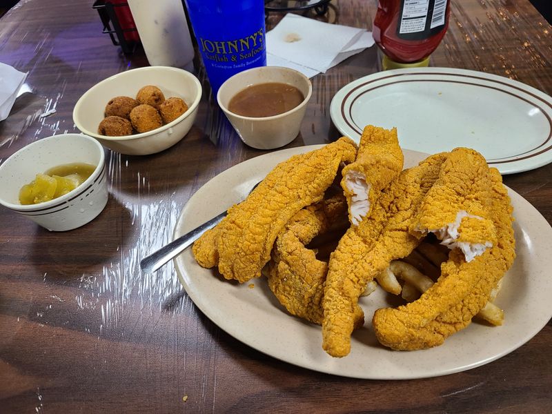 Johnny’s Catfish & Seafood, Shreveport