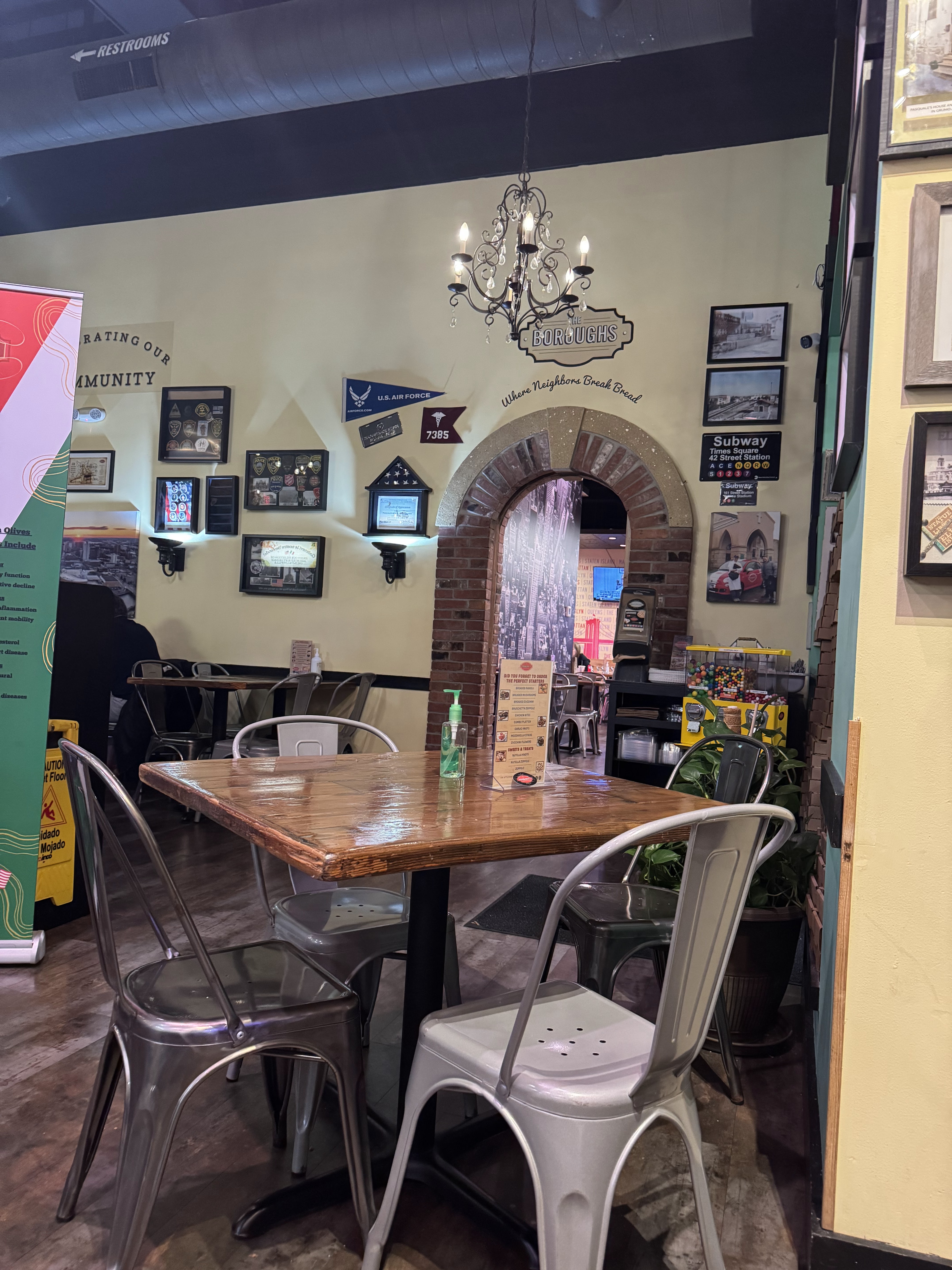 15. Pasquale's Neighborhood Pizzeria, Rochester, Minnesota