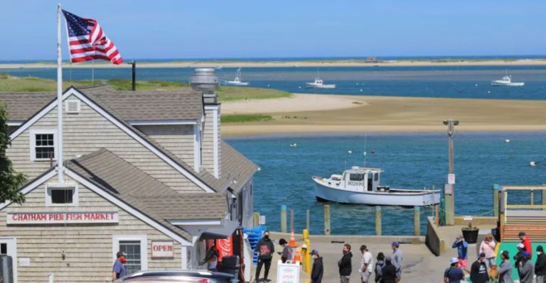 15 Coastal Massachusetts Seafood Shacks Serving Lobster Rolls With Stunning Views