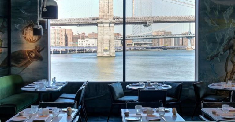 15 Coastal New York Beachfront Cafés With Extraordinary Views (And Even Better Food)