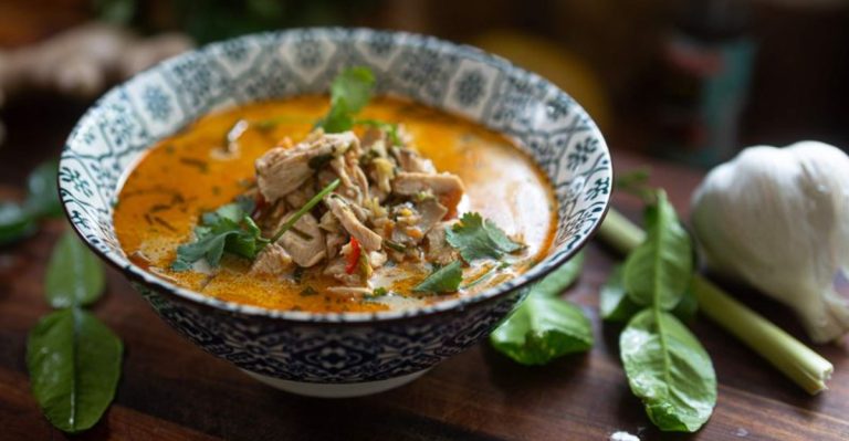 15 Easy 5-Ingredient Soup Recipes For Those Busy Days
