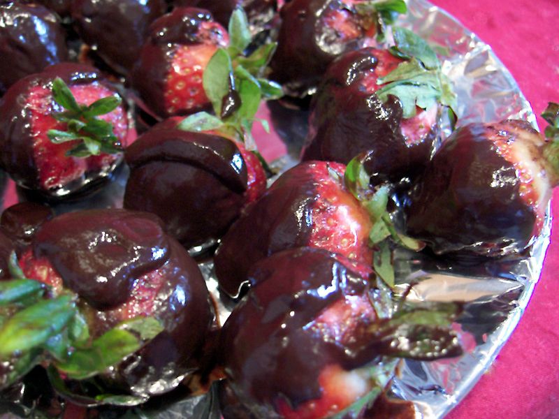 Chocolate-Dipped Strawberries