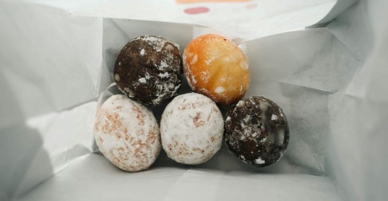 15 Massachusetts Freezer And Pantry Staples That Raised Us