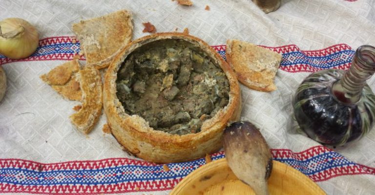 15 Meals From The Middle Ages That People Are Trying To Revive