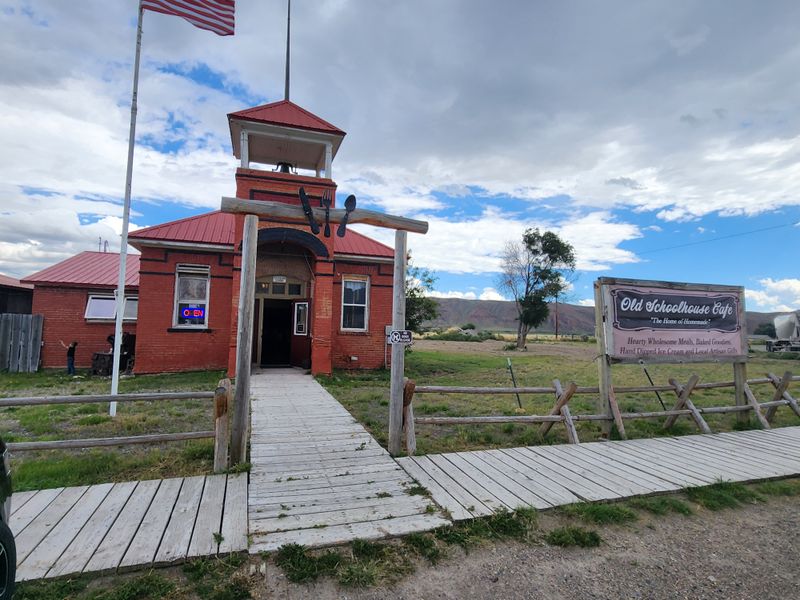 Old Schoolhouse Cafe — Dell