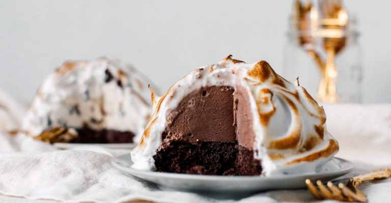 15 Popular Foods And Drinks That Started In New York