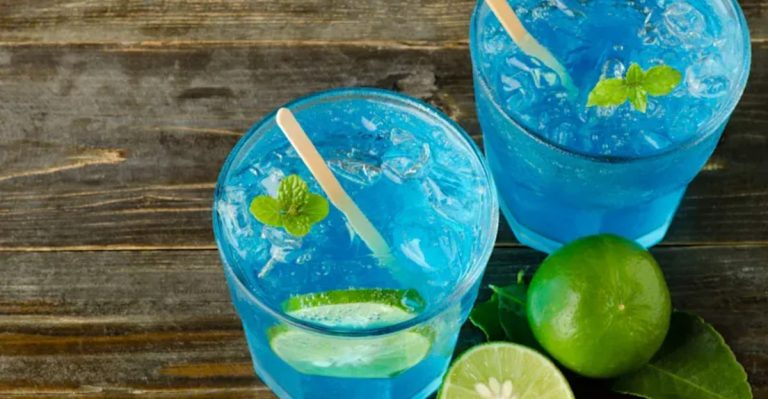 15 Refreshing New Fast Food Drinks That Taste Like Summer