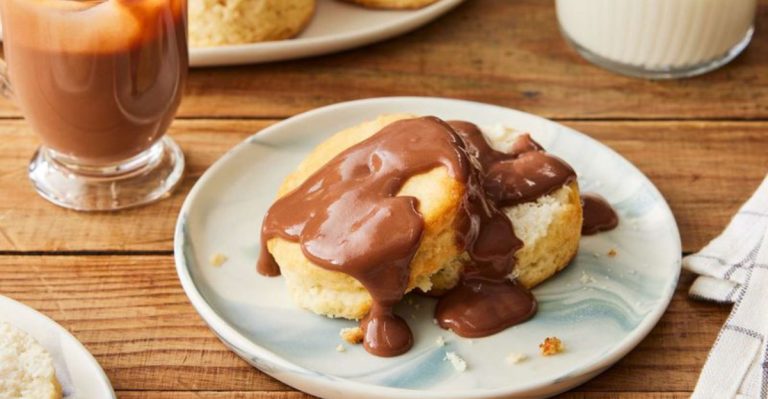 15 State Dishes That People Simply Can’t Get Enough Of