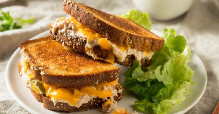 15 Vintage Florida Fast-Food Sandwiches That Suddenly Vanished Without A Trace