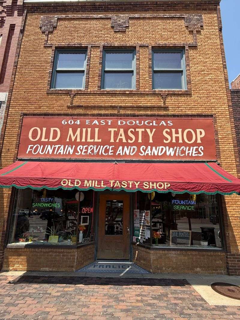 16. Old Mill Tasty Shop, Wichita