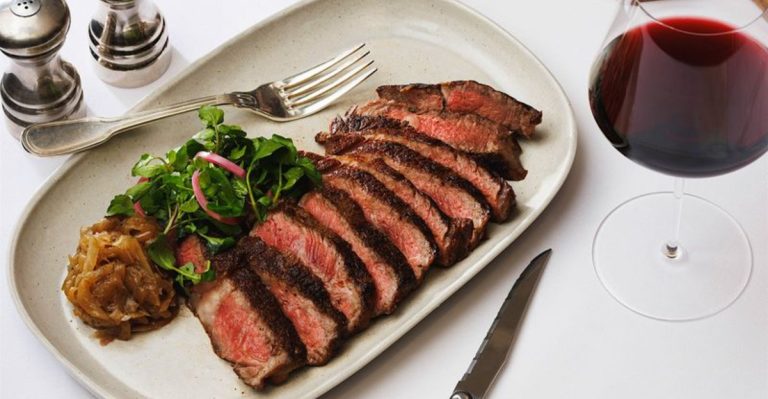 16 Common Mistakes People Make At A Steakhouse That Ruin The Experience
