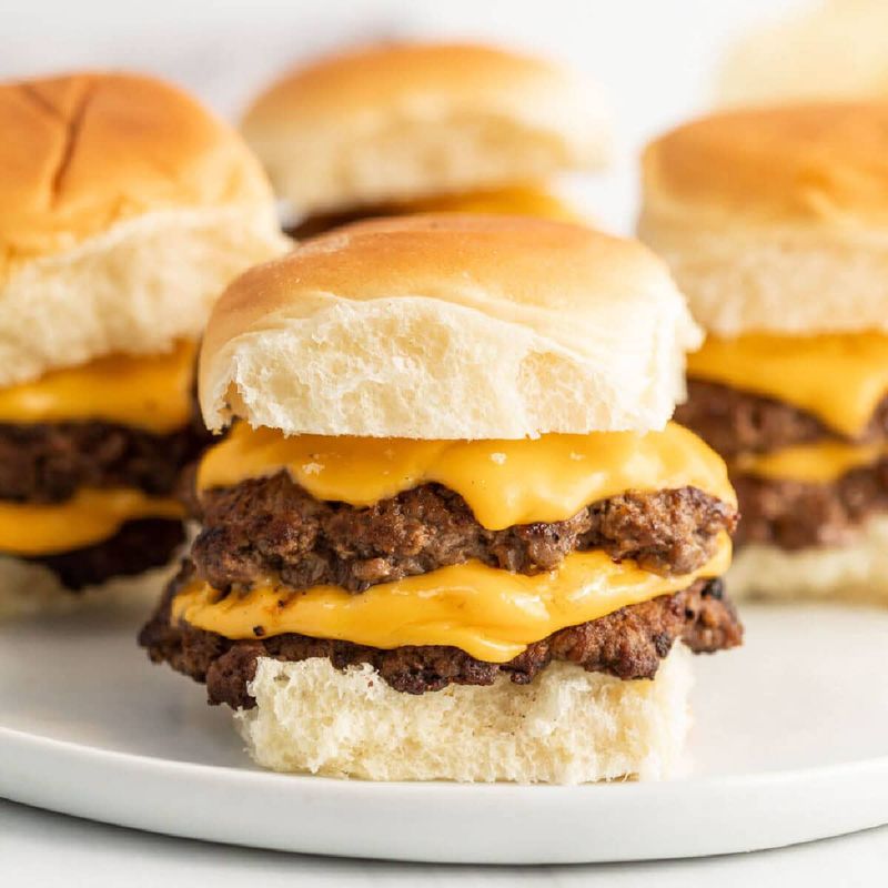 Juicy Smashed Burger Sliders