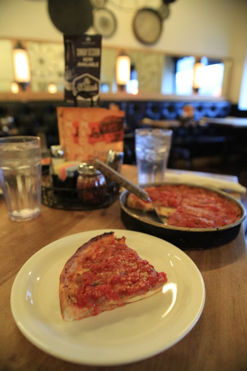 Lou Malnati's Pizzeria – Lincoln Park, Chicago
