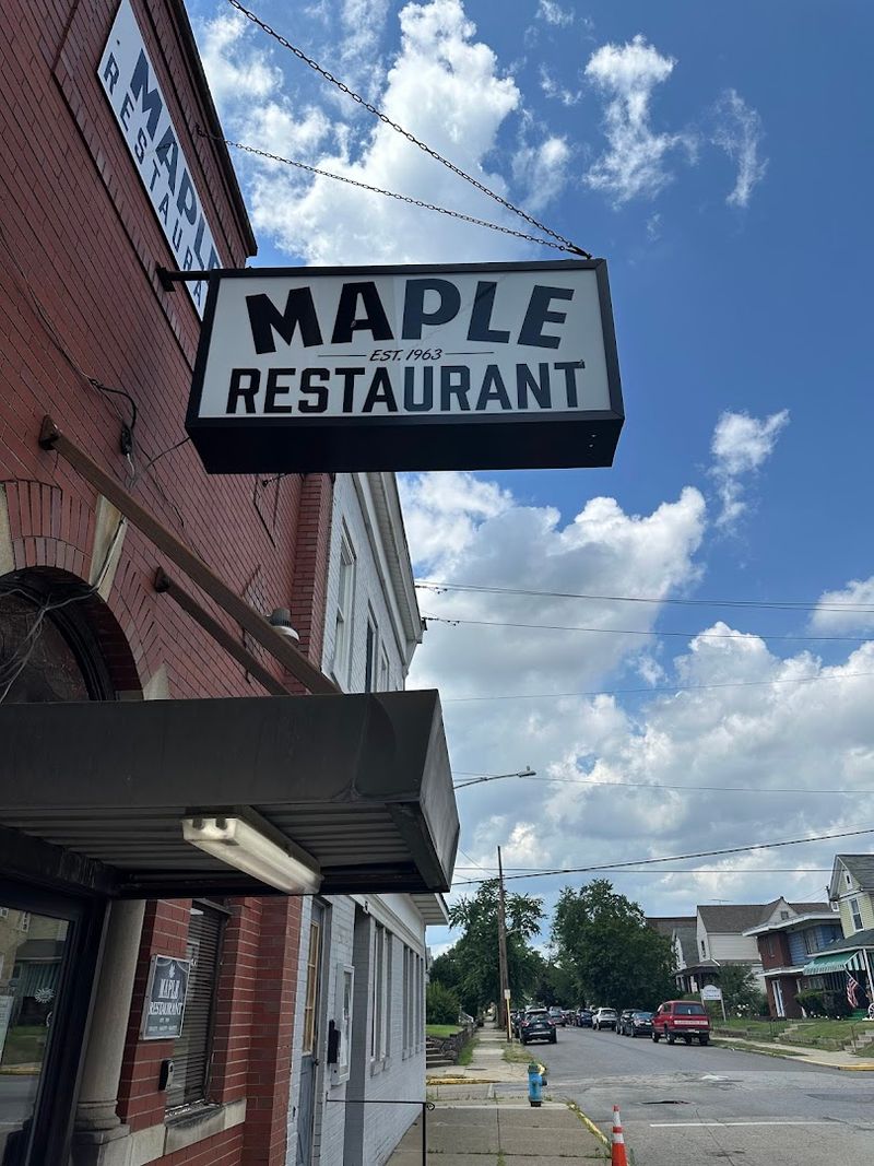 Maple Restaurant, Ambridge