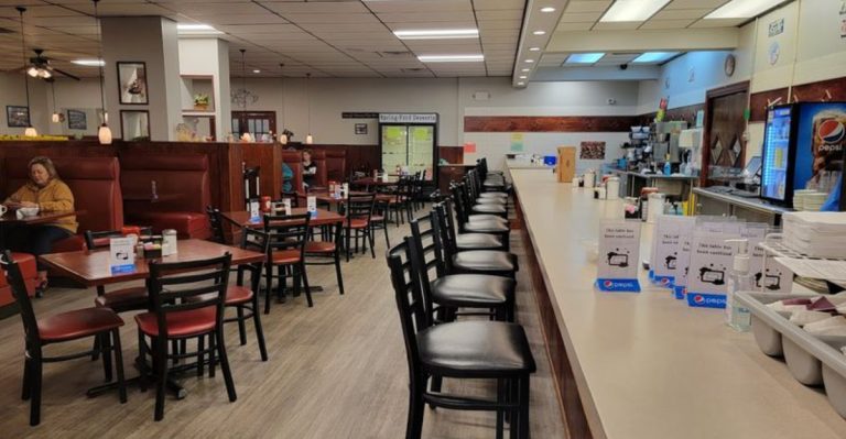 16 Pennsylvania Eateries Keeping Hot Roast Beef And Gravy Fries True To Tradition In 2026