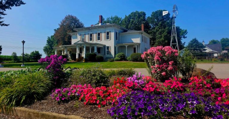 16 Small-Town Ohio Restaurants That Nobody Expects To Be This Good