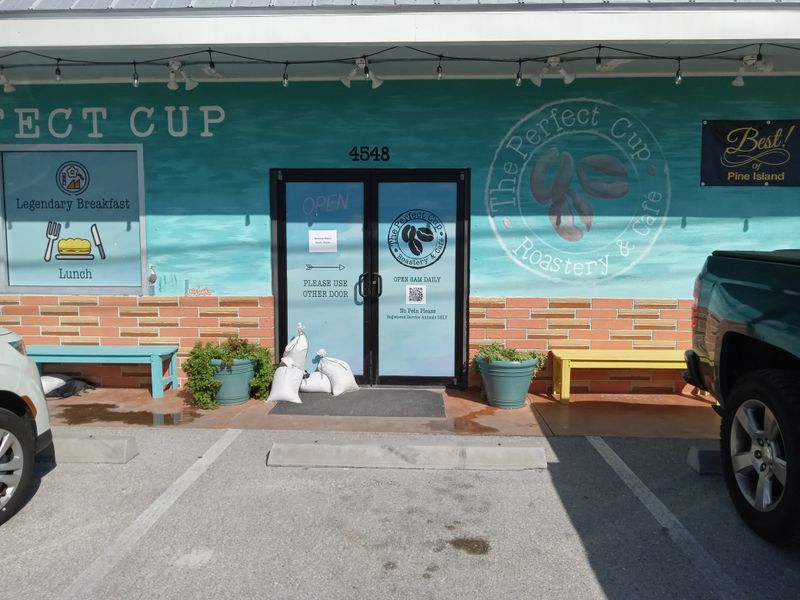 The Perfect Cup Café