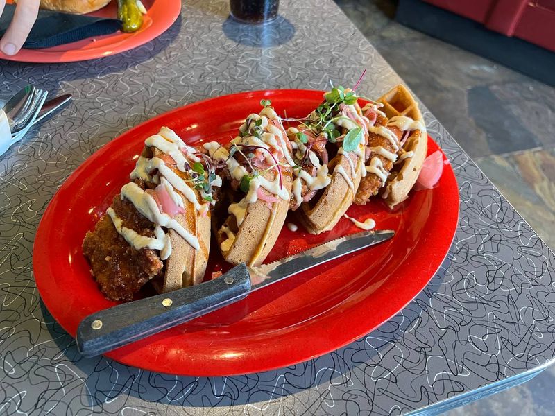 The Friendly Toast, Cambridge