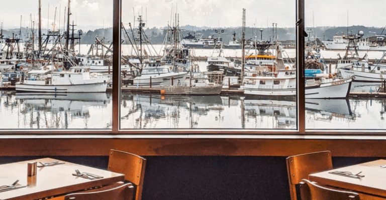 17 Oregon Coastal Restaurants Offering Cozy Winter Seafood Dishes