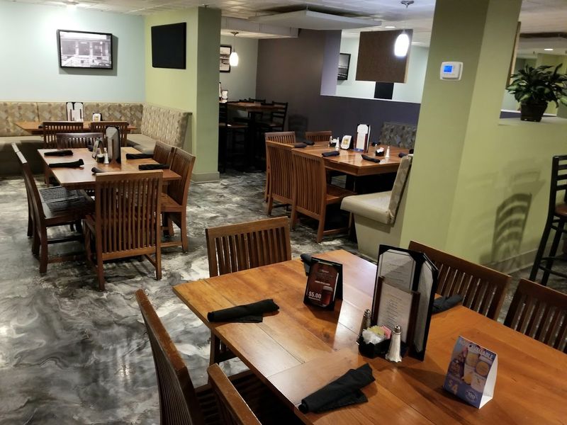 Bluff City Grill, Alton/Metro East