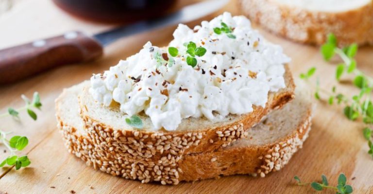 18 Low-Calorie Foods Perfect For Effective Weight Loss