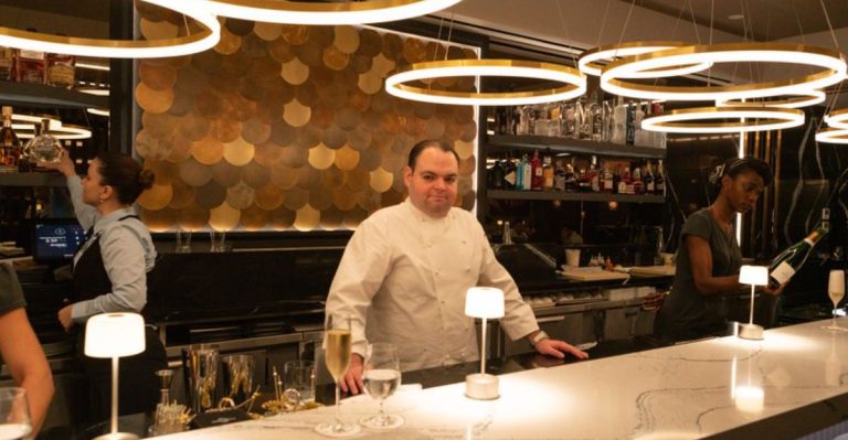 19 Best Upper East Side Restaurants, Picked By Local Experts With Over A Decade Of Experience