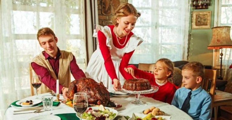 19 Indiana Dinner Table Rules From The 1960s That Would Leave Today’s Kids Scratching Their Heads