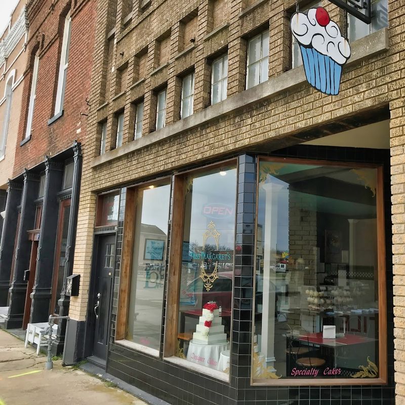 Unique Cakes By Miss Margaret, Pine Bluff