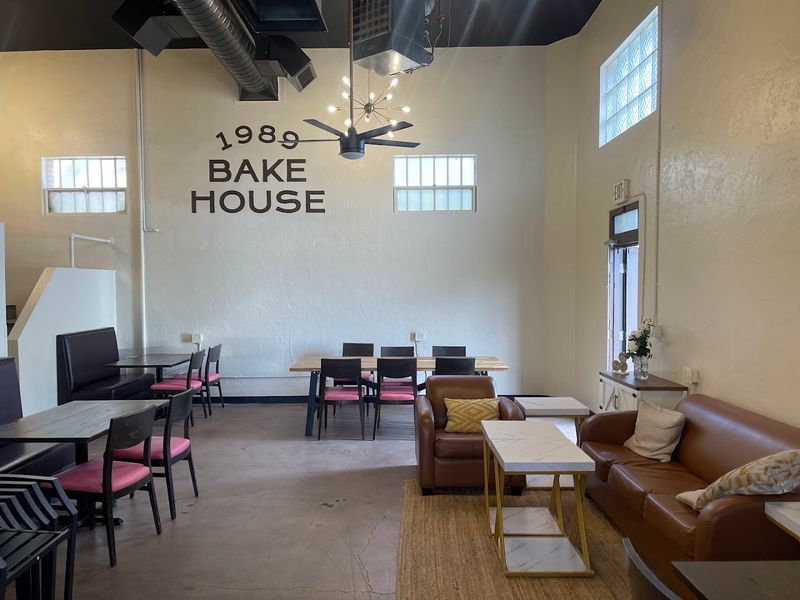 1989 Bake House