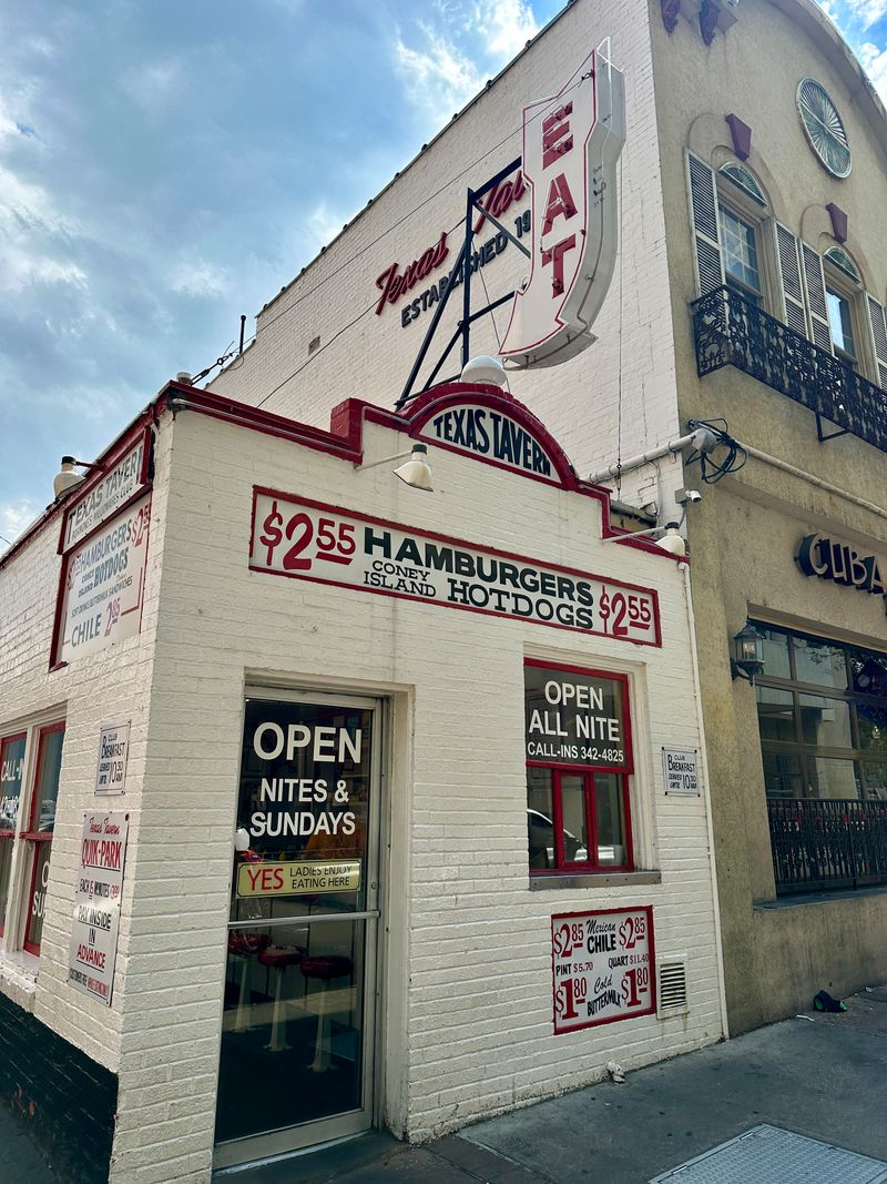 3. Texas Tavern, Roanoke