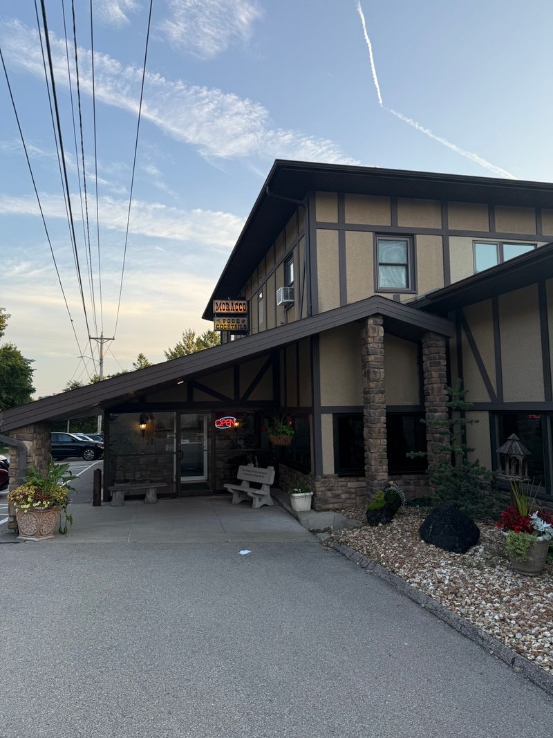 3. Moracco Supper Club