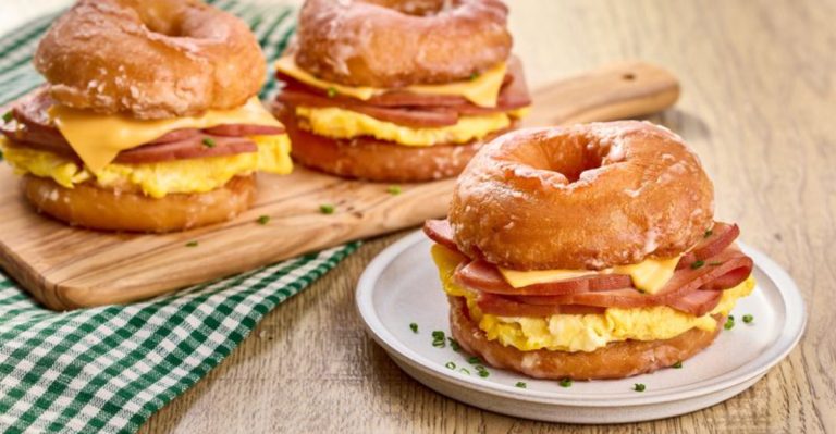 20 Breakfast Sandwiches Americans Can’t Get Enough Of
