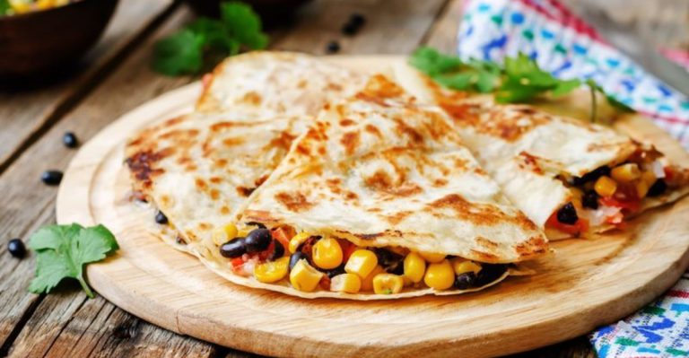 20 Tasty Dishes Everyone Can Make With Cupboard Essentials