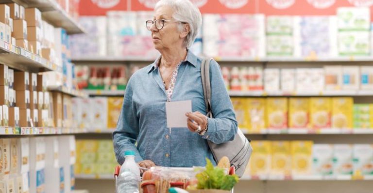 23 Things Retirees Should Never Put In Their Grocery Cart From A Shopping Expert